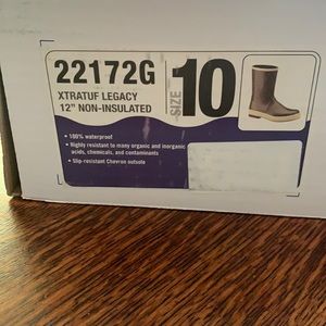 Men’s size 10 Chocolate brown 12” Legacy Xtratuf boots